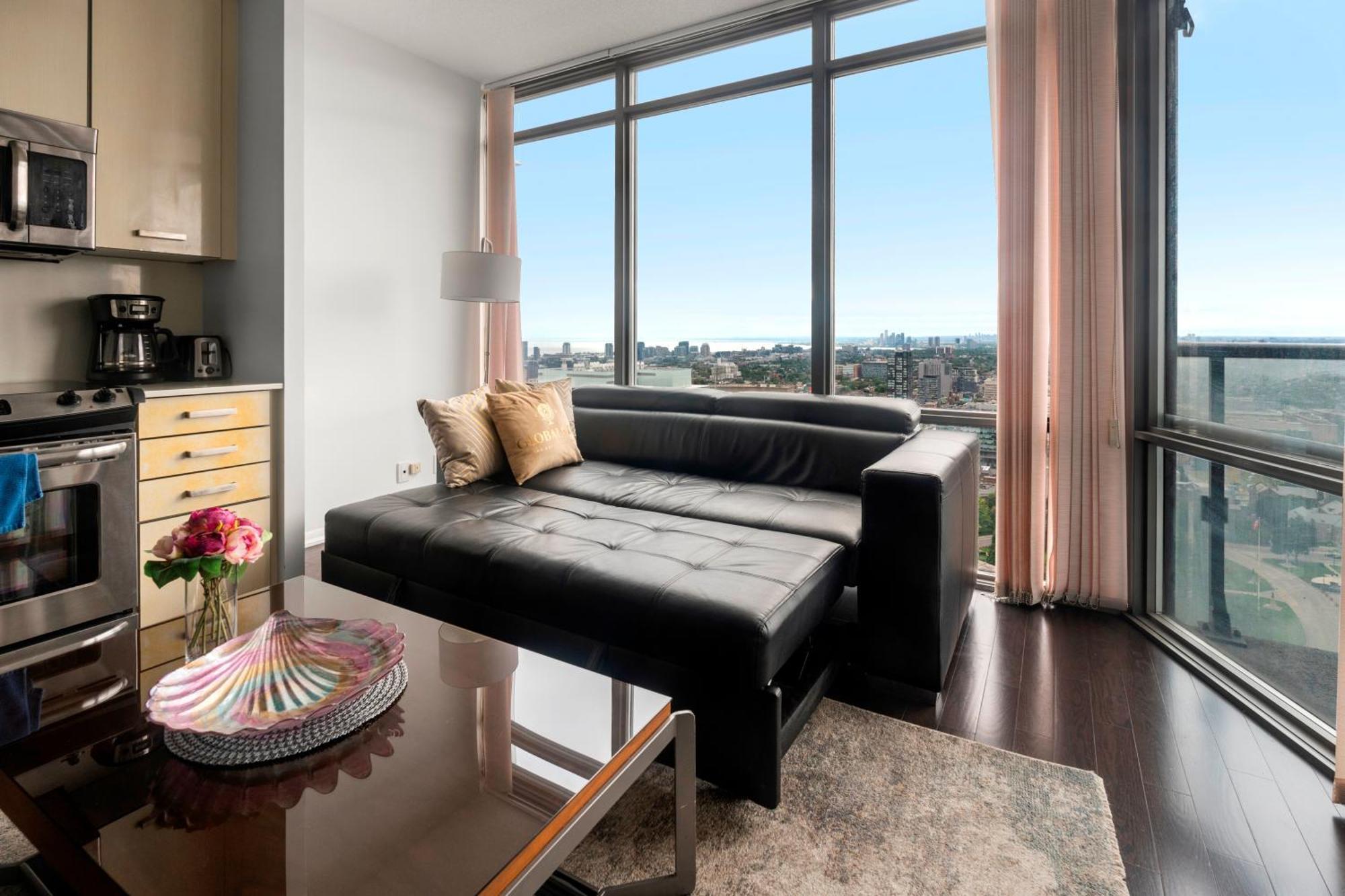 Globalstay. Burano Condos In Downtown トロント エクステリア 写真