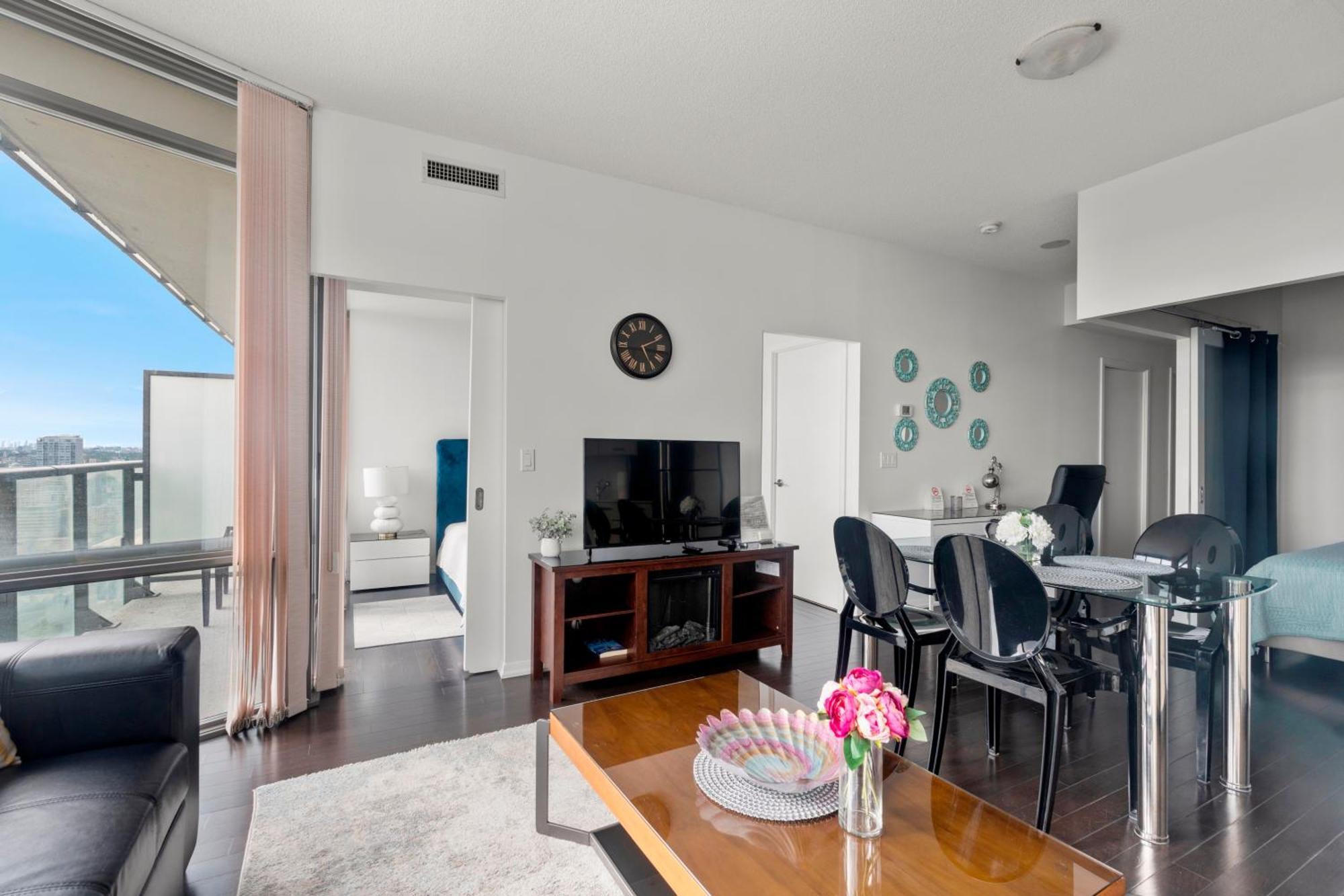 Globalstay. Burano Condos In Downtown トロント エクステリア 写真
