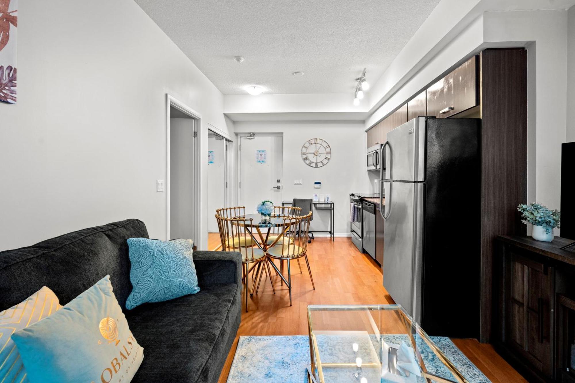 Globalstay. Burano Condos In Downtown トロント エクステリア 写真