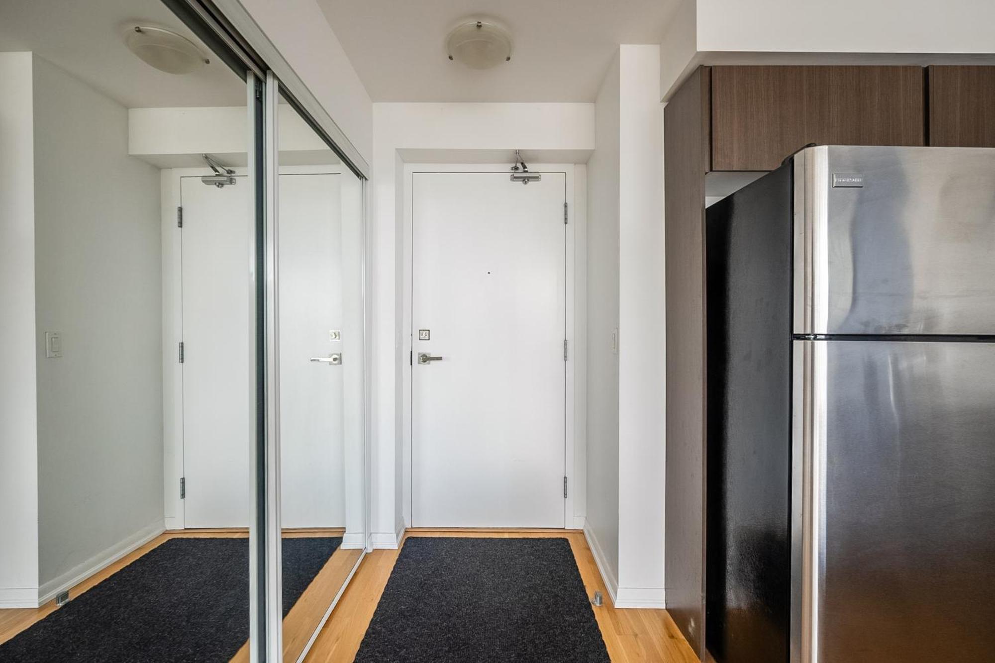 Globalstay. Burano Condos In Downtown トロント エクステリア 写真